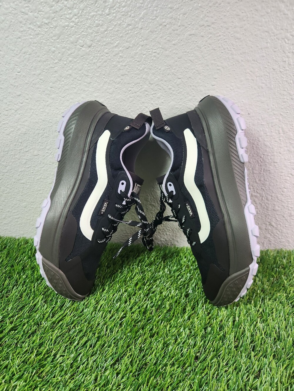 Vans Crosspath MTE Brown Black Purple Men's Size 6.5 Women's Size 8 - Picture 4 of 10